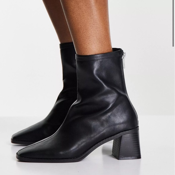 ASOS DESIGN Black Leather Zip Up Boots - Picture 3 of 3